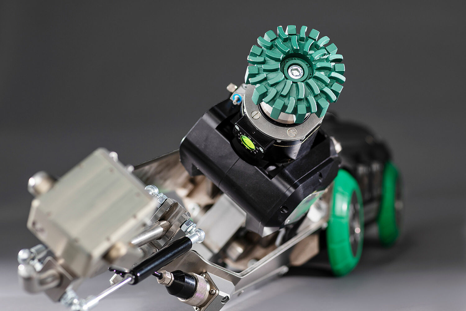Brushless DC-Servomotors  by Faulhaber for robotic inspection pipetronics