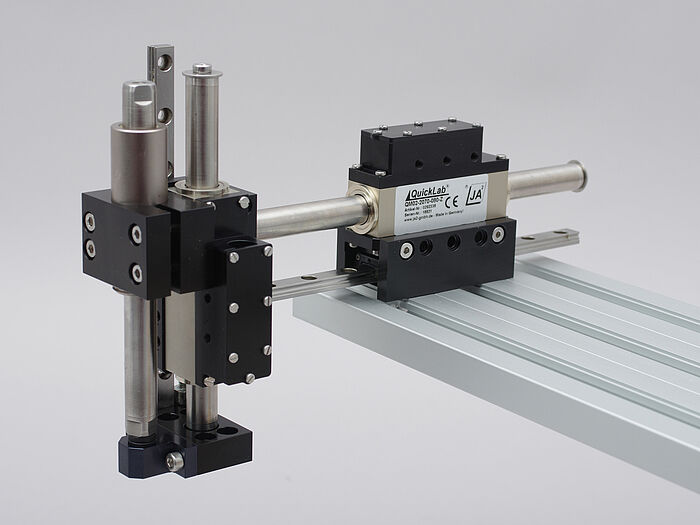 Motori lineari in kit meccatronico su misura per l'automazione di laboratorio